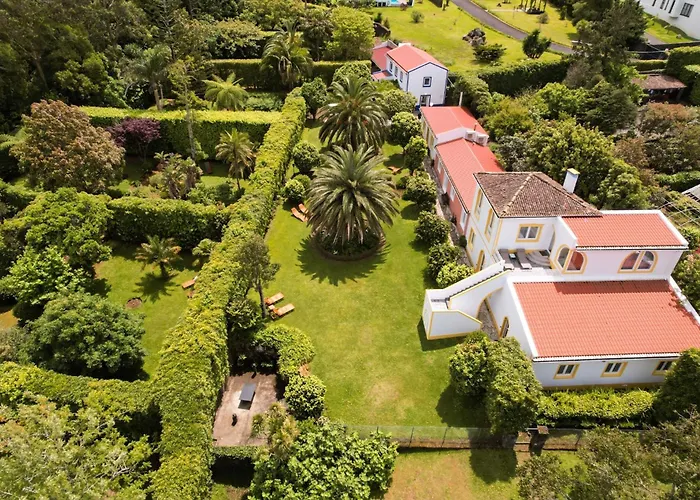 Azores Green Villas
